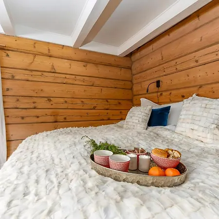Charming House In Loen, In The Heart Of Nordfjord Feriehus