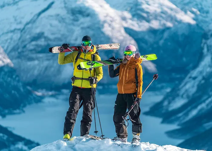 度假居 Charming House In Loen, In The Heart Of Nordfjord 卢恩